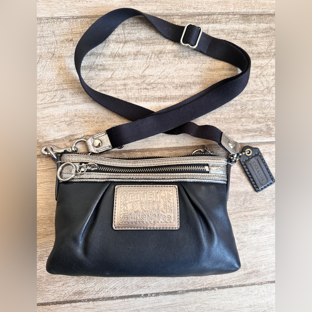 COACH POPPY CROSSBODY BAG
